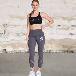 Lululemon X Peloton scallop leggings L